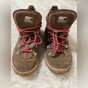 Sorel Youth Kids 4 Out N About Conquest Boots Boys Girls Unisex Waterproof Tan